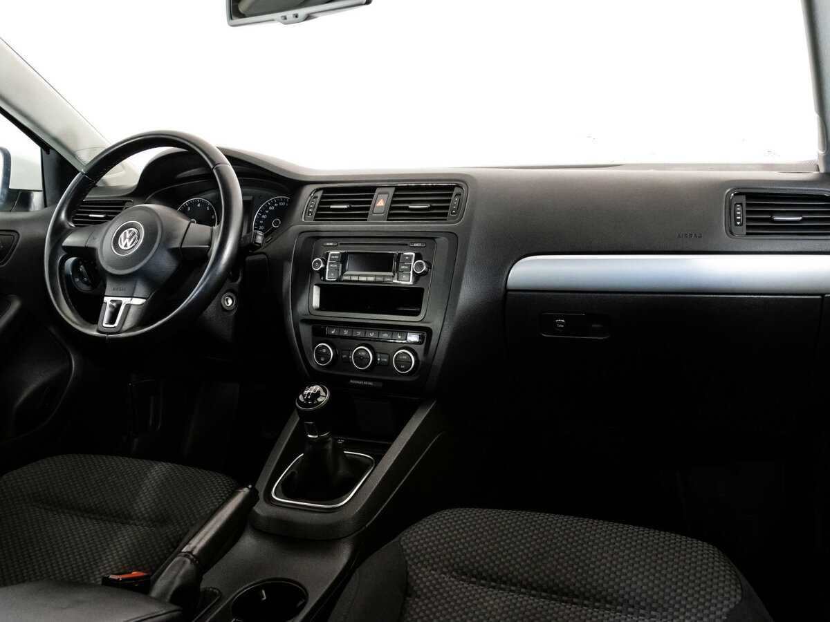 Купить Volkswagen Jetta, 2013, 108 694 км, фото №7