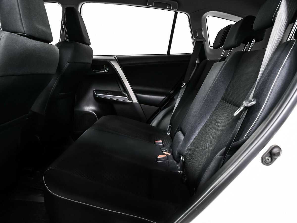 Купить Toyota RAV4, 2016, 77 217 км, фото №13