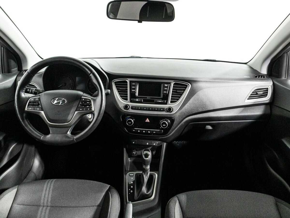 Купить Hyundai Solaris, 2019, 132 079 км, фото №13