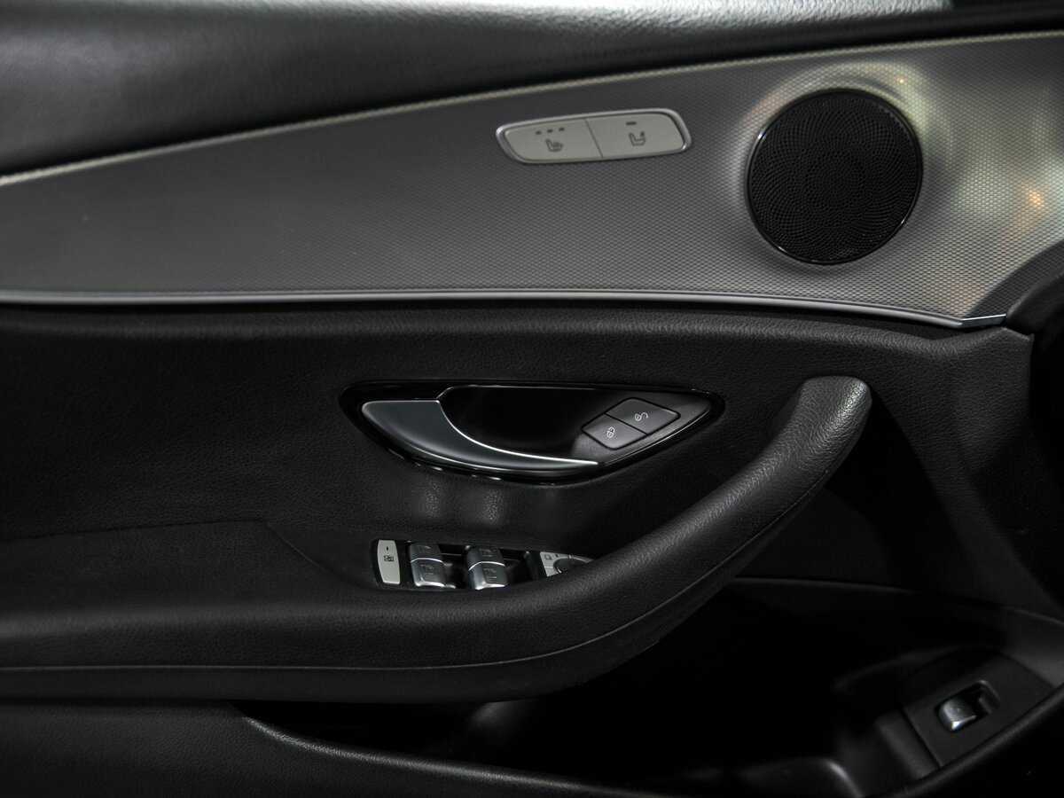 Купить Mercedes-Benz E-Класс 200, 2019, 294 419 км, фото №13