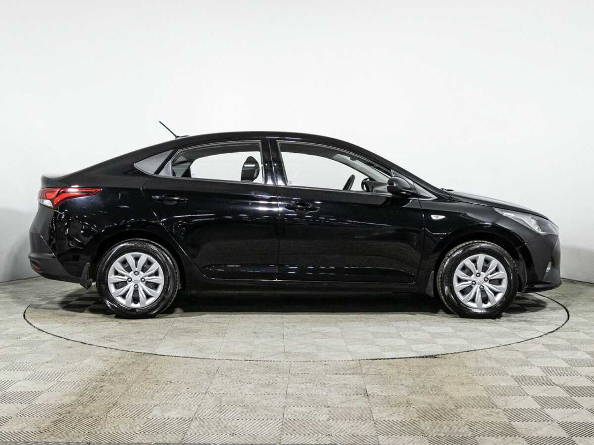 Купить Hyundai Solaris, 2020, 29 937 км, фото №4