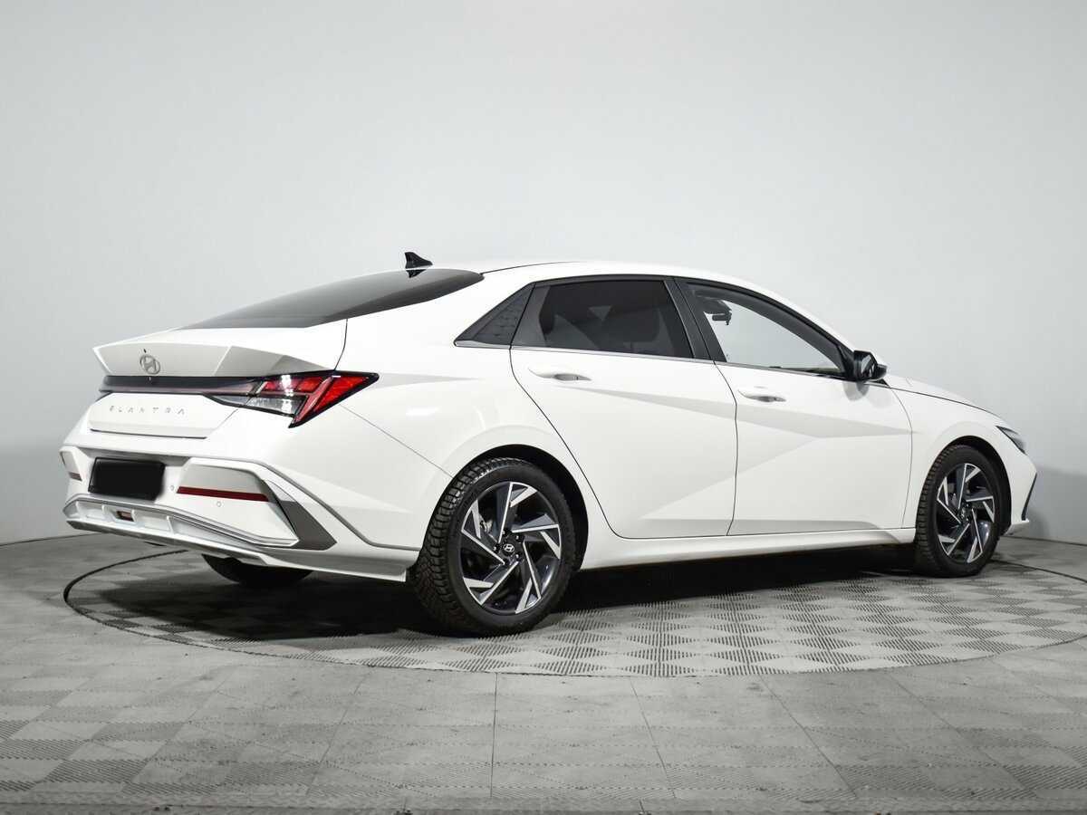 Купить Hyundai Elantra, 2023, 7 476 км, фото №5