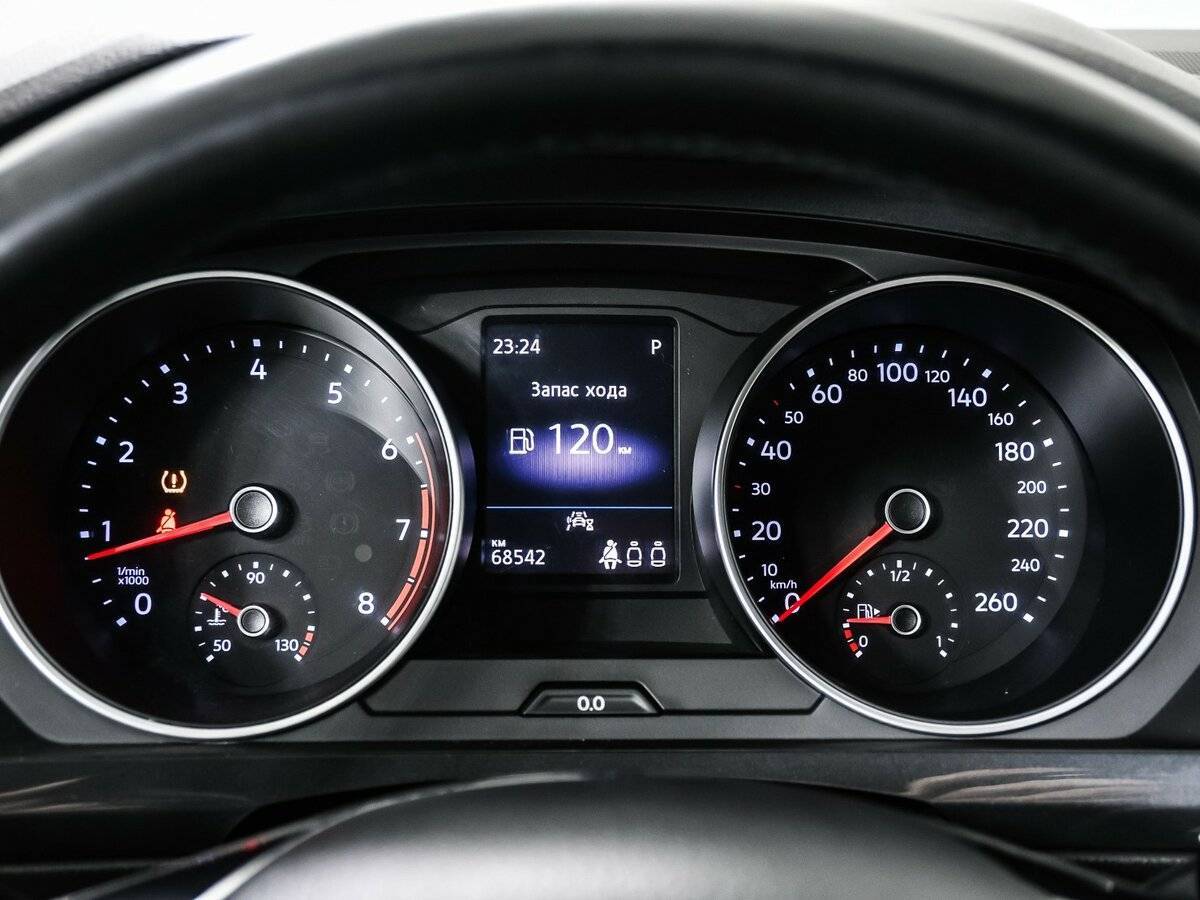 Купить Volkswagen Tiguan, 2019, 68 130 км, фото №10