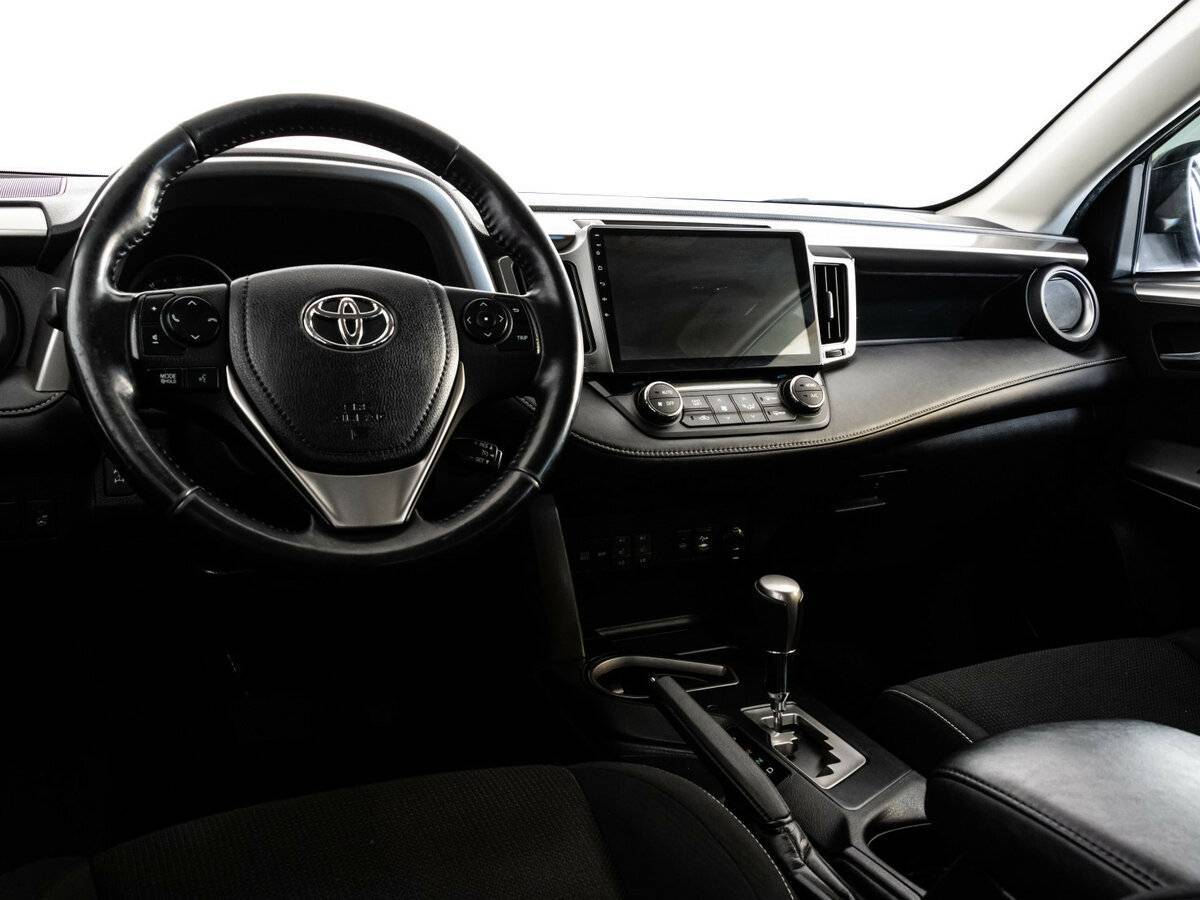 Купить Toyota RAV4, 2017, 159 813 км, фото №8