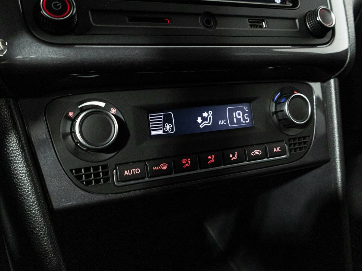 Купить Volkswagen Polo, 2018, 81 927 км, фото №15