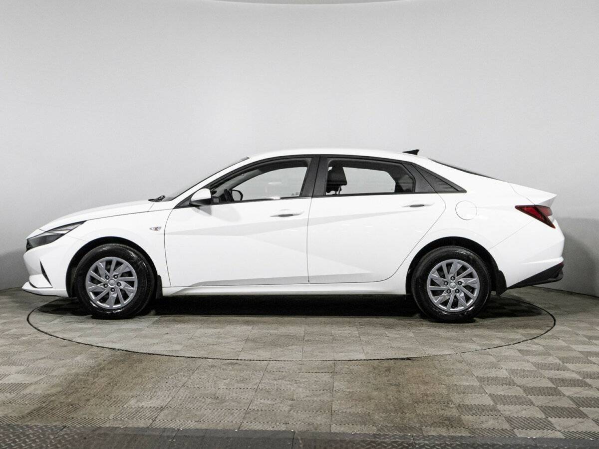 Купить Hyundai Elantra, 2021, 44 371 км, фото №8
