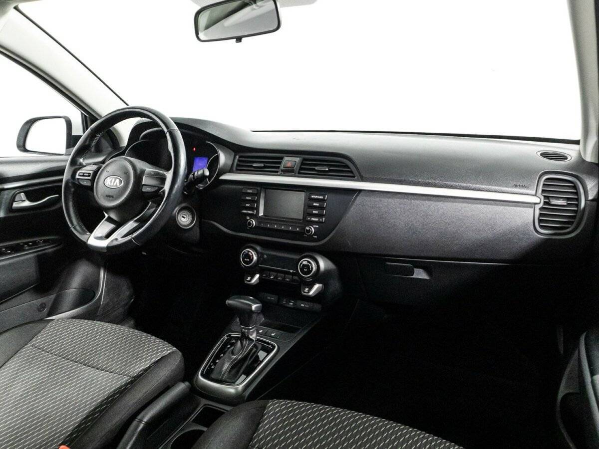 Купить Kia Rio, 2018, 88 406 км, фото №9