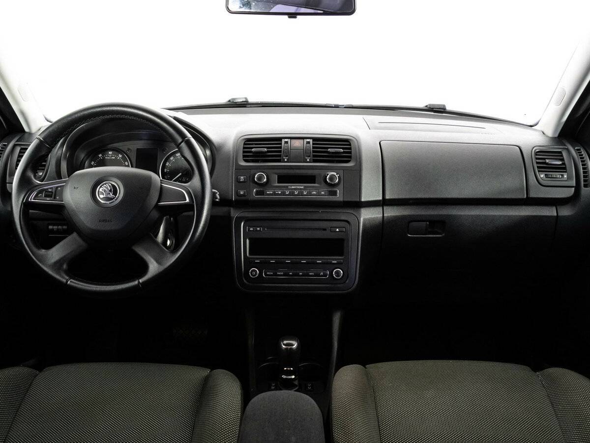 Купить Skoda Fabia, 2013, 102 111 км, фото №10