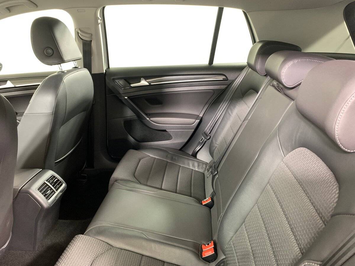 Купить Volkswagen Golf, 2013, 129 634 км, фото №19