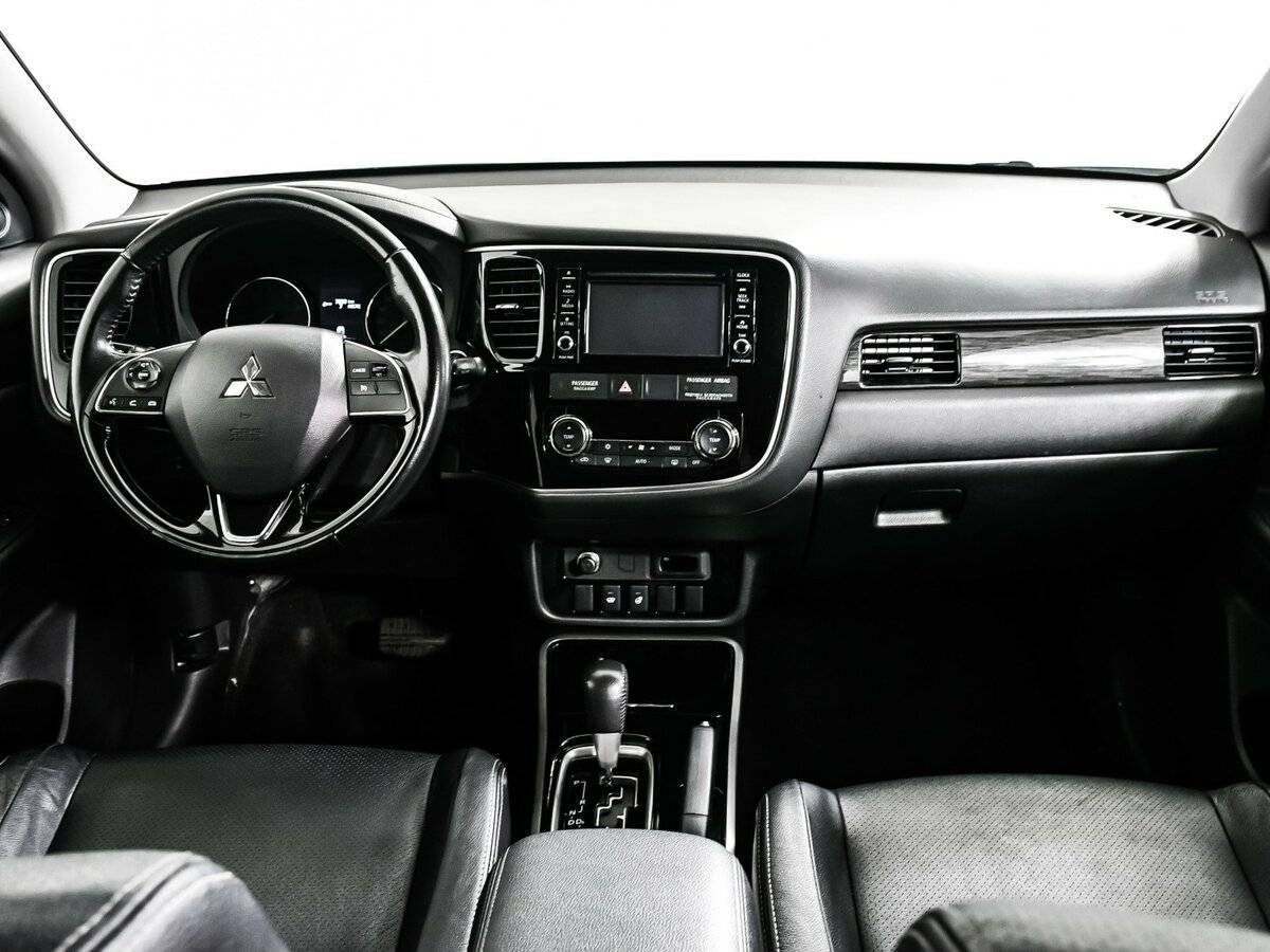 Купить Mitsubishi Outlander, 2017, 72 468 км, фото №11