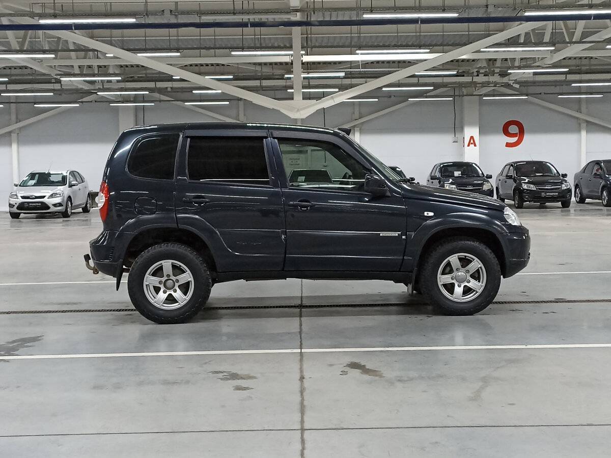 Купить Chevrolet Niva, 2018, 118 392 км, фото №4