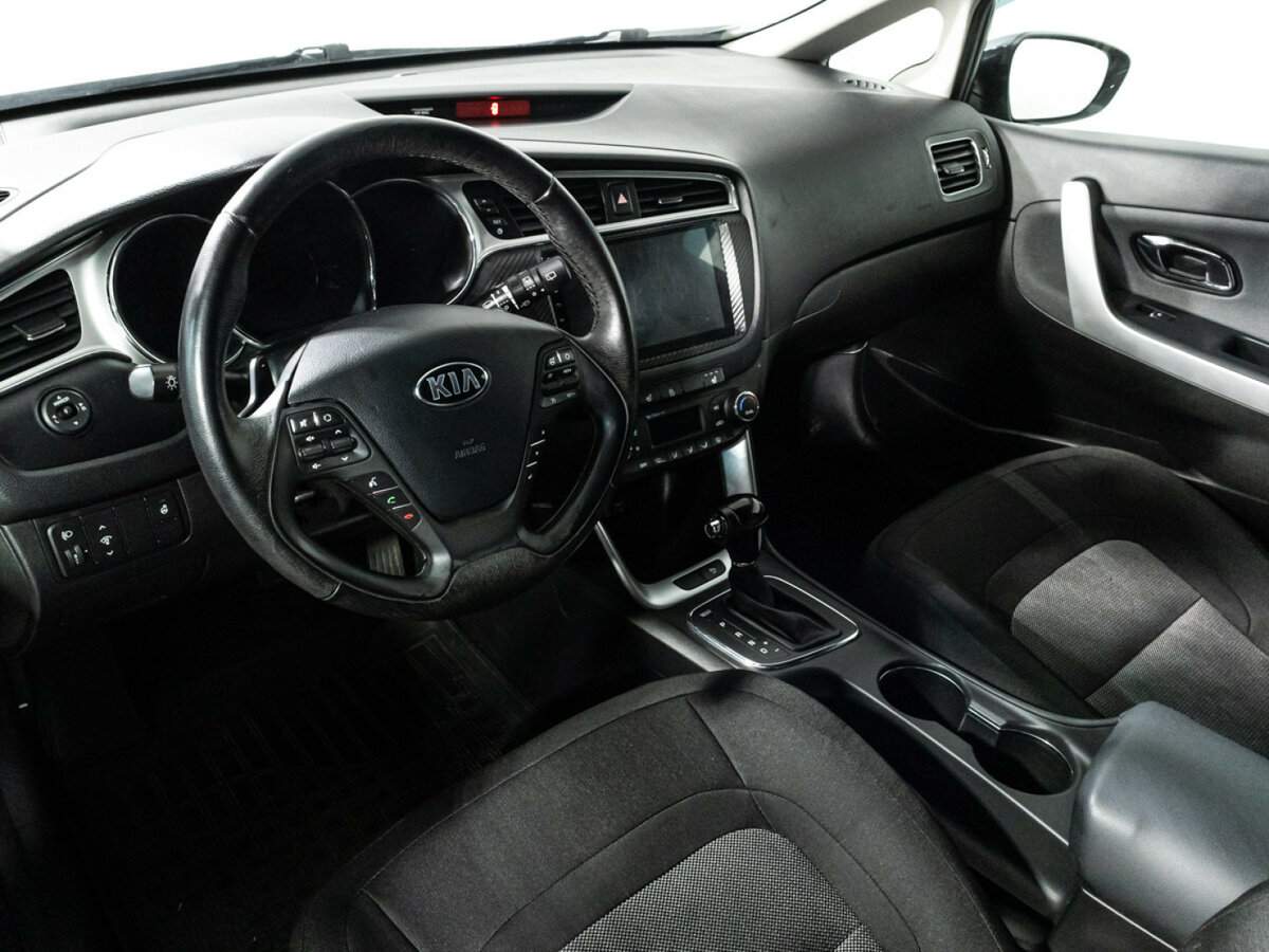 Купить Kia Ceed, 2017, 110 359 км, фото №11