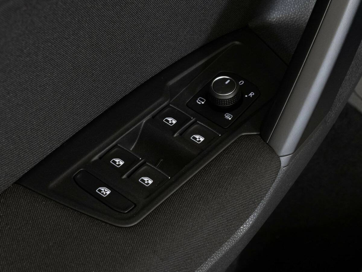 Купить Volkswagen Tiguan, 2019, 83 071 км, фото №21