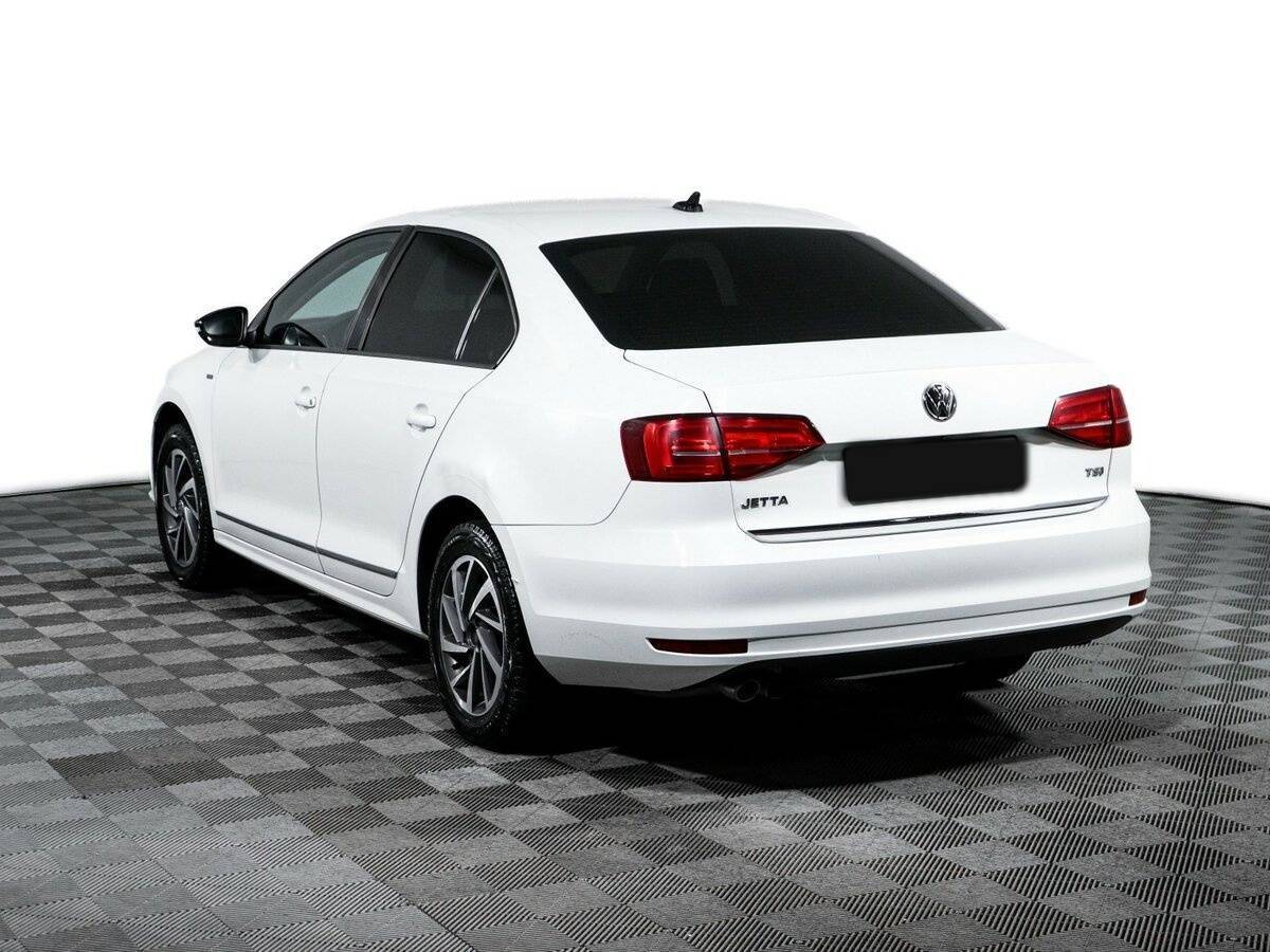Купить Volkswagen Jetta, 2017, 68 475 км, фото №7