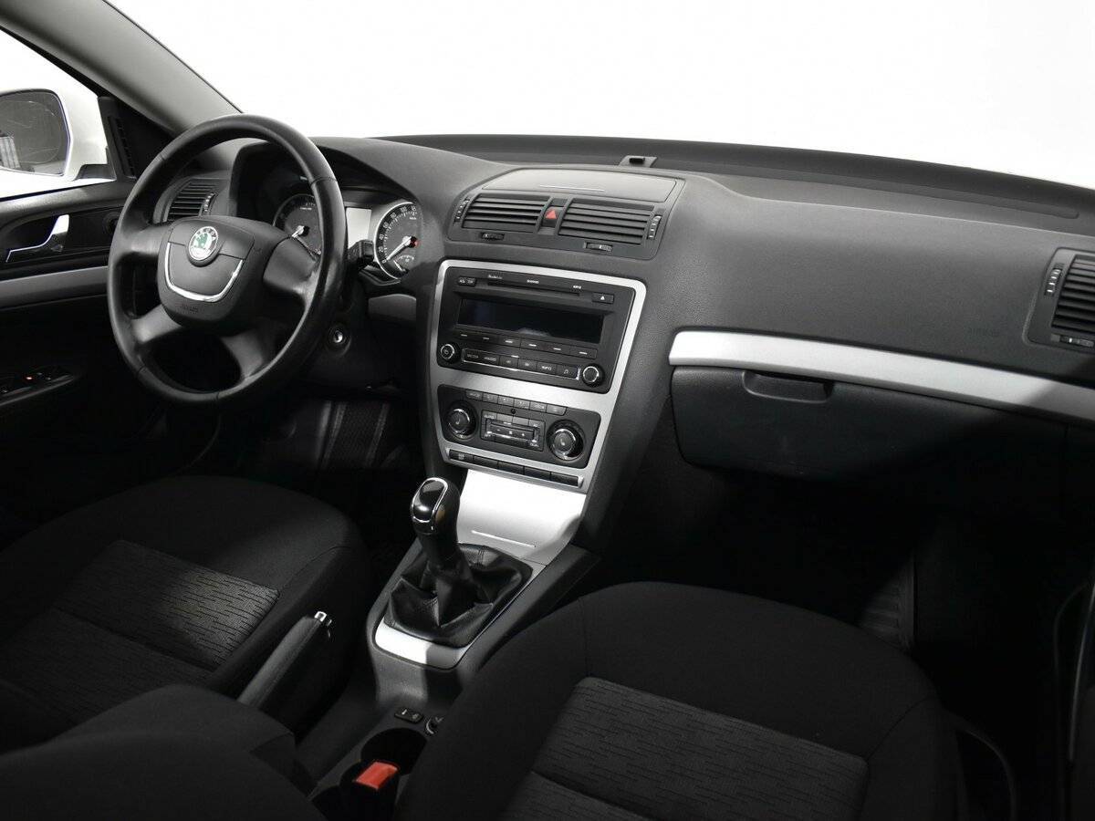 Купить Skoda Octavia, 2013, 220 887 км, фото №10