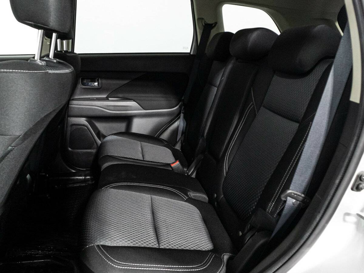 Купить Mitsubishi Outlander, 2022, 35 572 км, фото №10