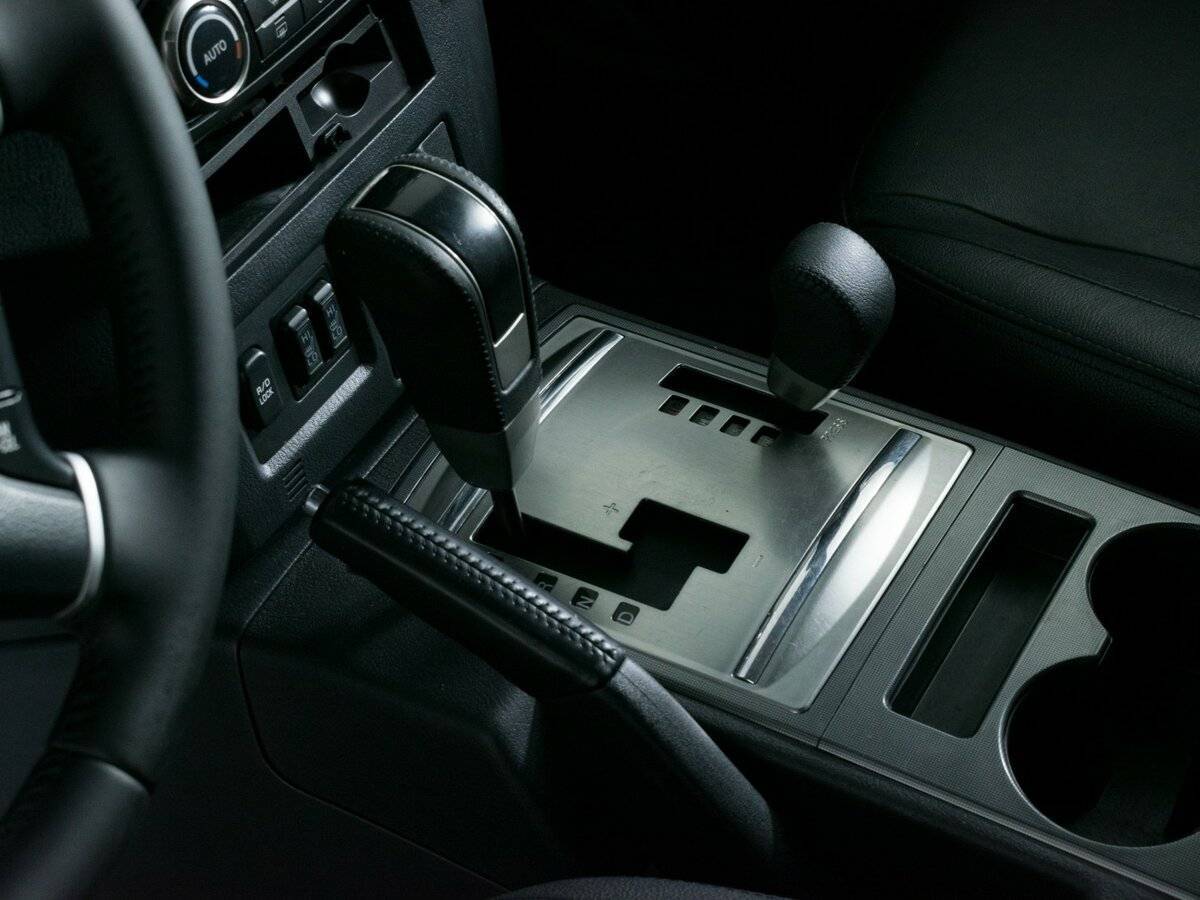 Купить Mitsubishi Pajero, 2013, 359 965 км, фото №15