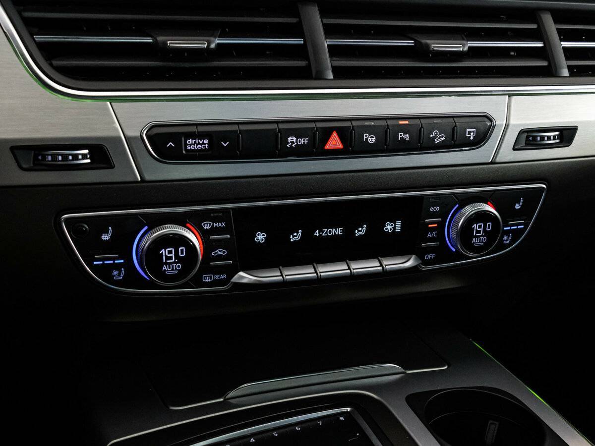 Купить Audi Q7, 2015, 318 439 км, фото №21