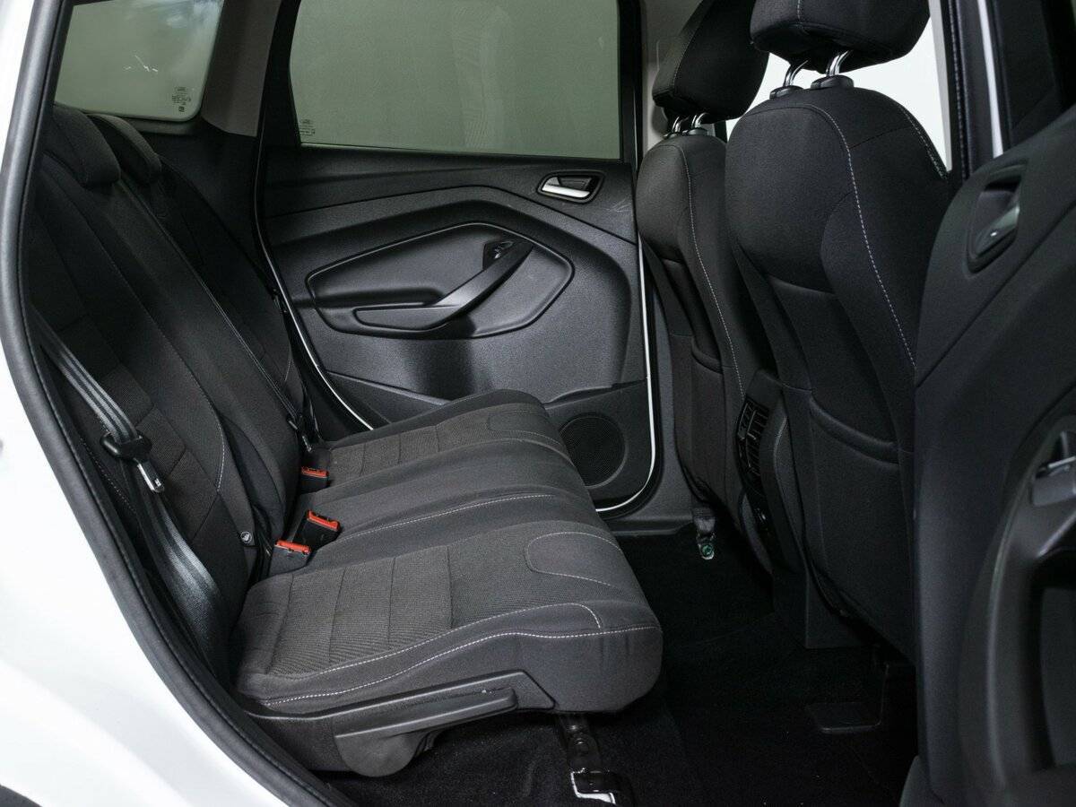 Купить Ford Kuga, 2014, 375 666 км, фото №9