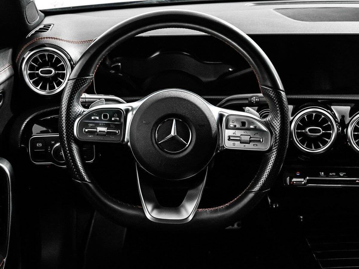 Купить Mercedes-Benz CLA 200, 2020, 128 247 км, фото №11