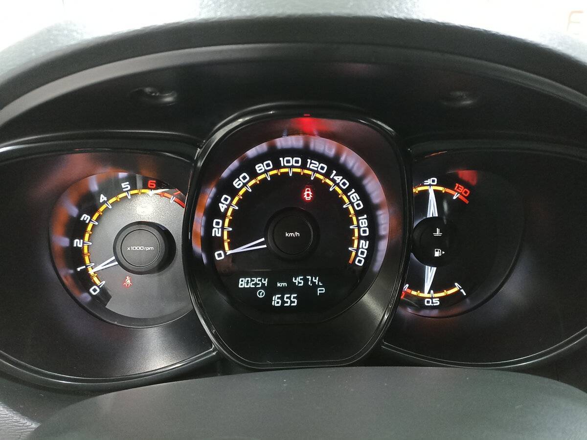 Купить Lada (ВАЗ) Vesta Cross, 2020, 80 302 км, фото №13