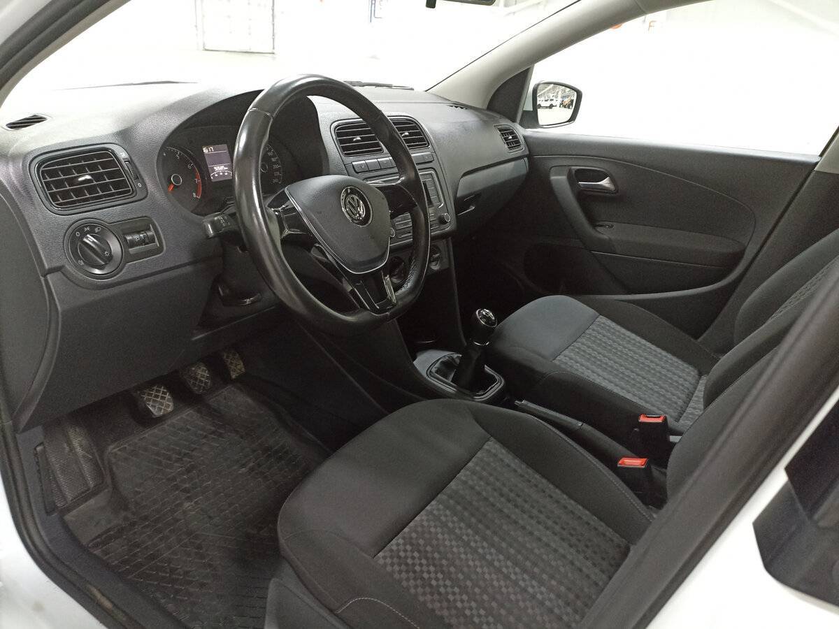 Купить Volkswagen Polo, 2018, 92 702 км, фото №16