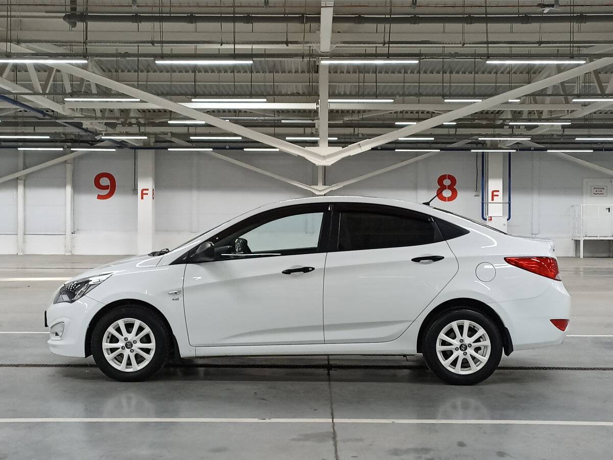 Купить Hyundai Solaris, 2015, 157 533 км, фото №8