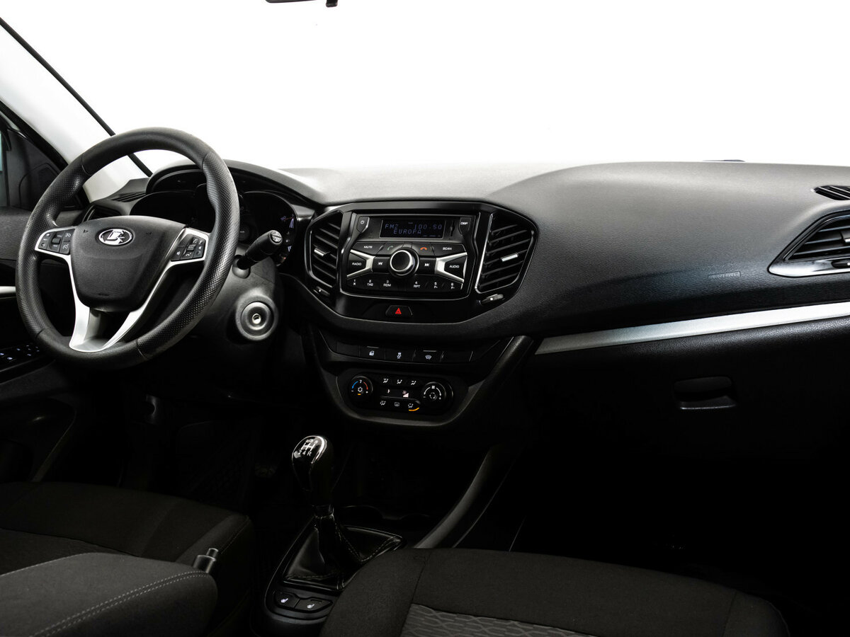 Купить Lada (ВАЗ) Vesta I, 2018, 161 598 км, фото №7