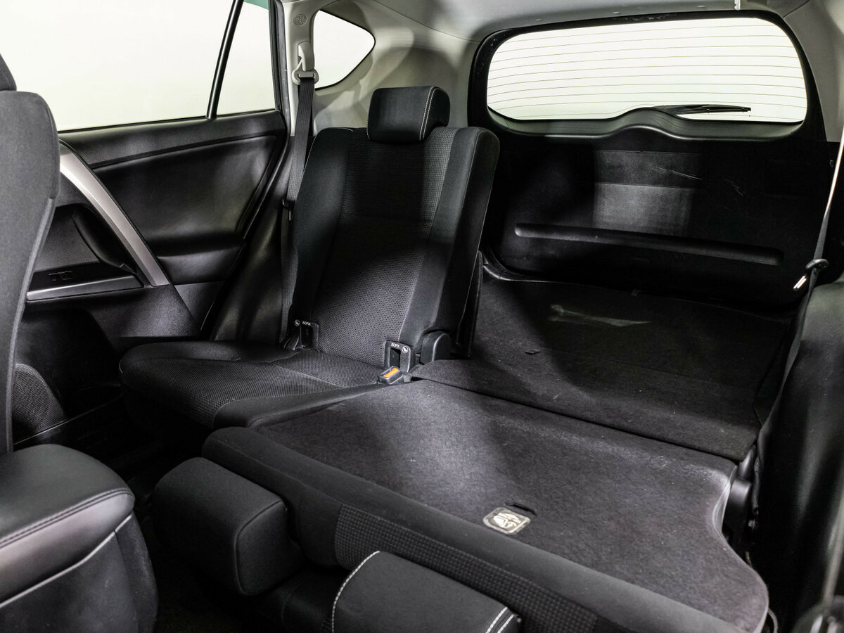 Купить Toyota RAV4 IV (XA40) Рестайлинг, 2016, 118 908 км, фото №14