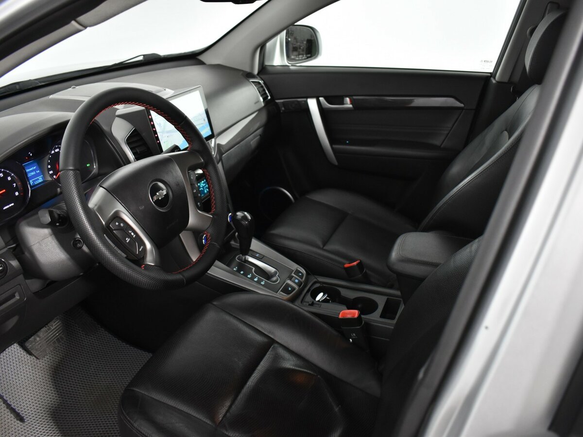 Купить Chevrolet Captiva I Рестайлинг 2, 2013, 122 957 км, фото №6