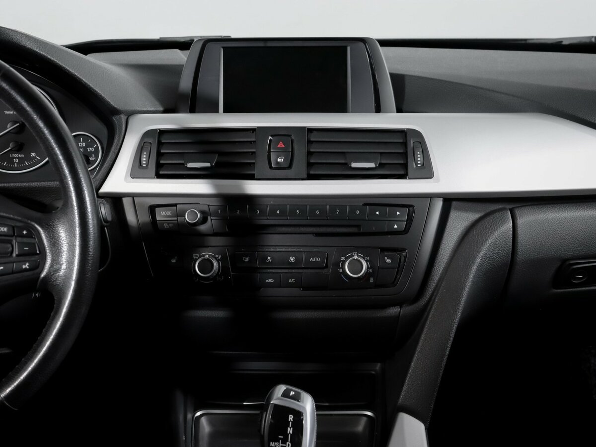 Купить BMW 3 серии 320i VI (F3x), 2013, 210 984 км, фото №11