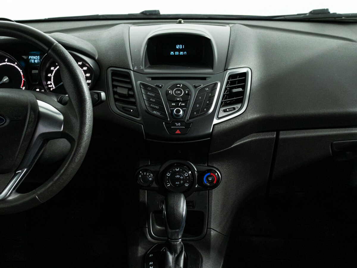Купить Ford Fiesta Mk6 Рестайлинг, 2015, 170 182 км, фото №14
