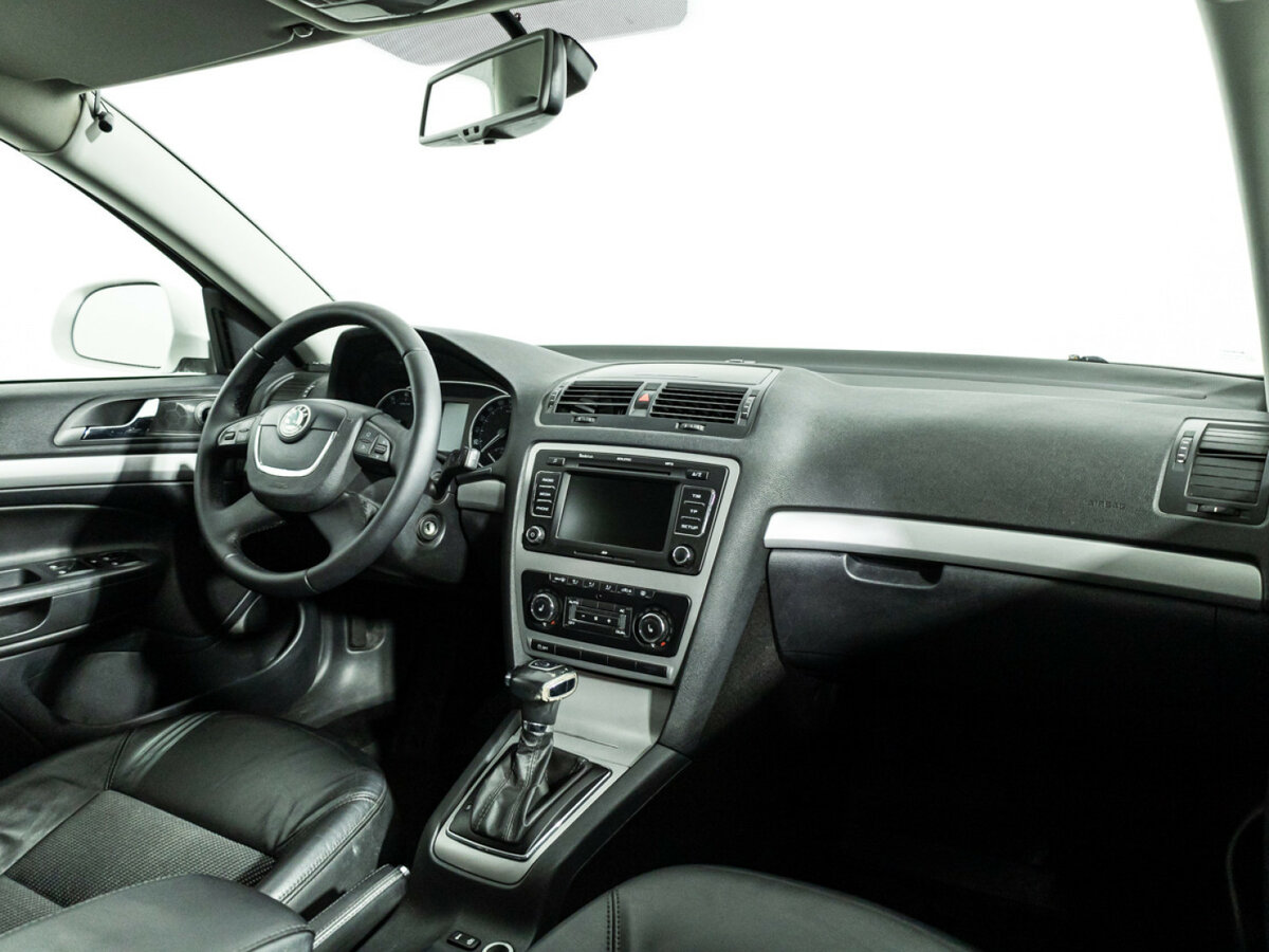 Купить Skoda Octavia II (A5) Рестайлинг, 2012, 240 001 км, фото №9