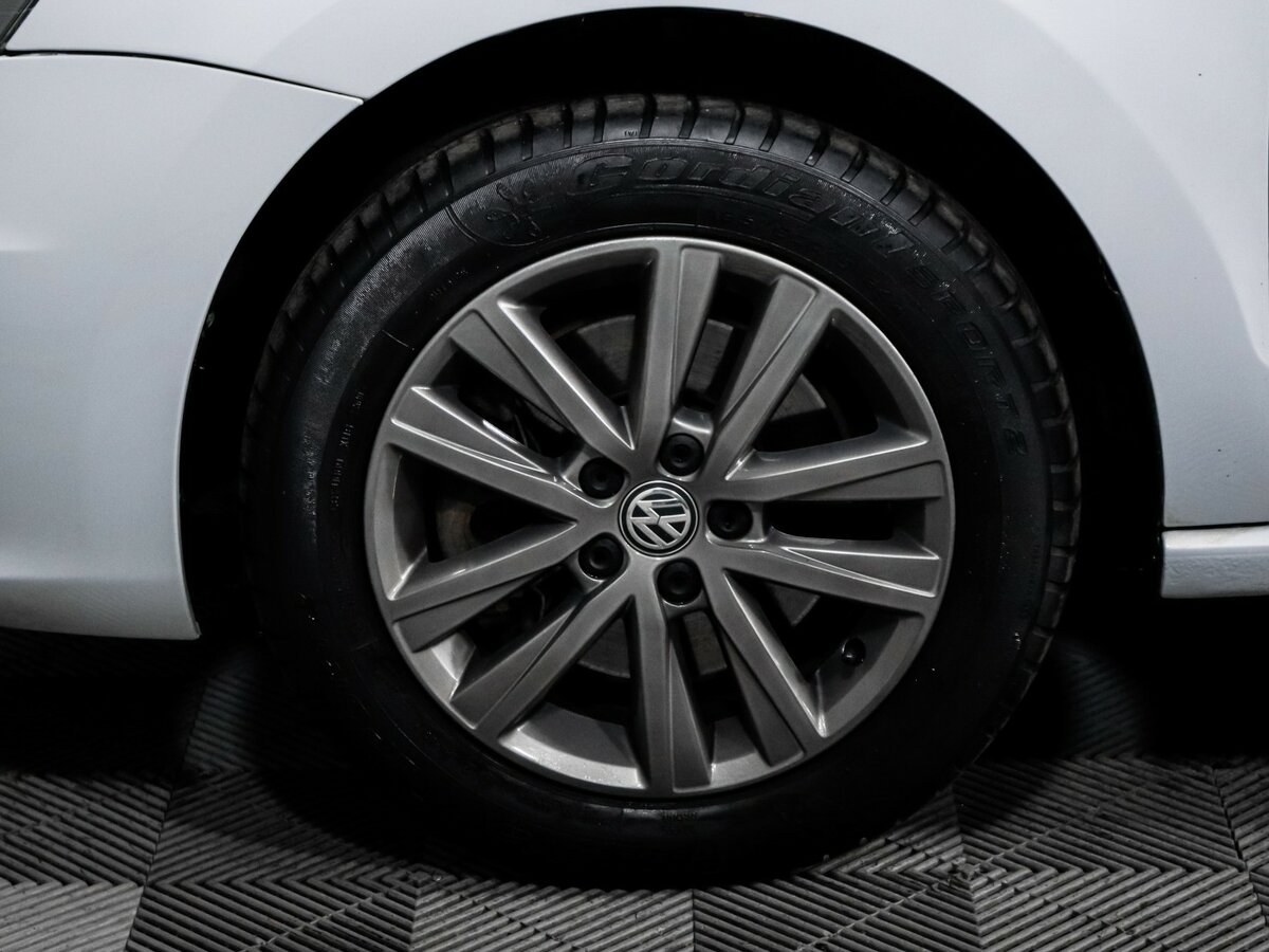 Купить Volkswagen Polo V Рестайлинг, 2019, 35 558 км, фото №13