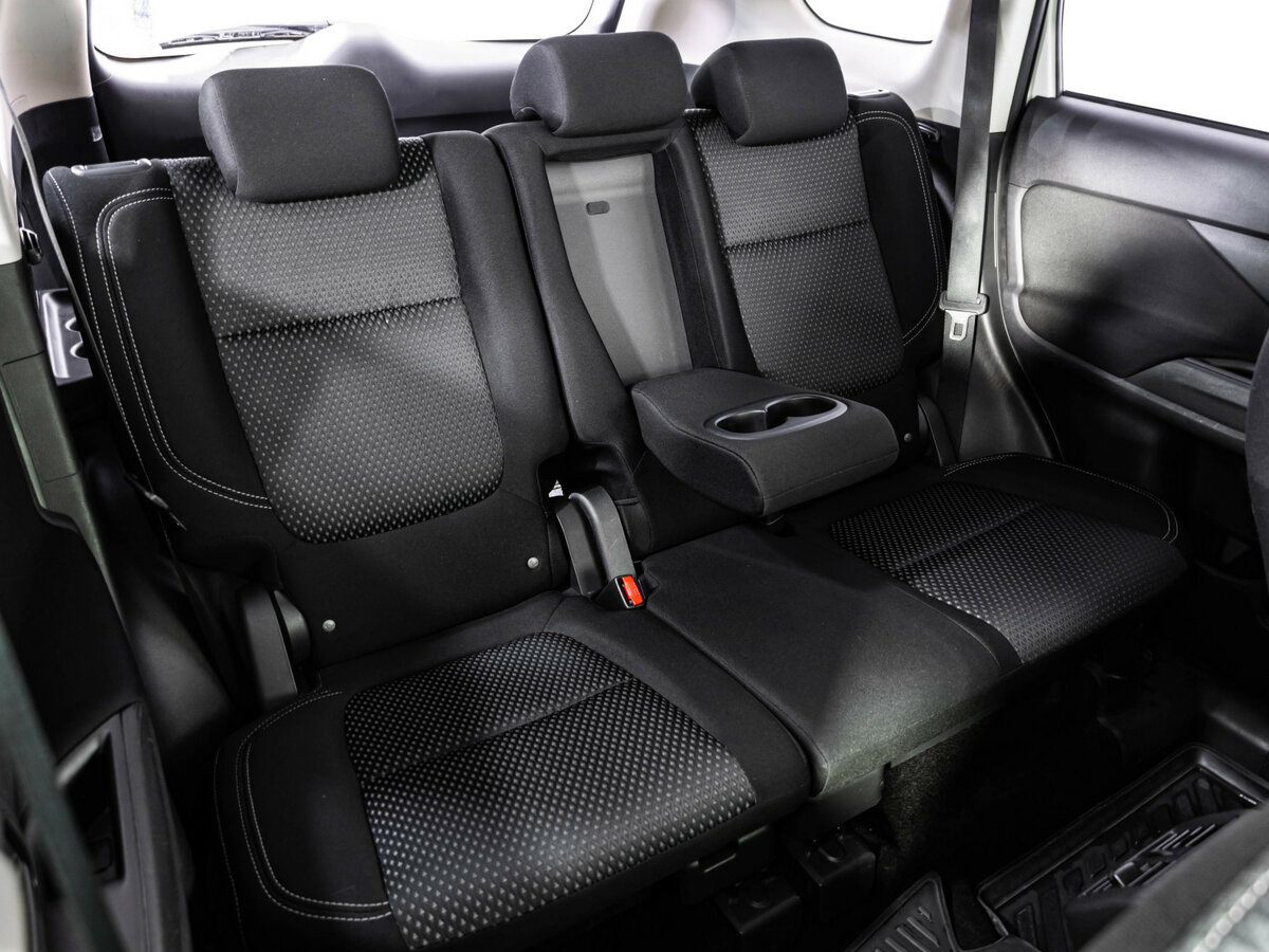 Купить Mitsubishi Outlander III Рестайлинг 3, 2018, 126 249 км, фото №20