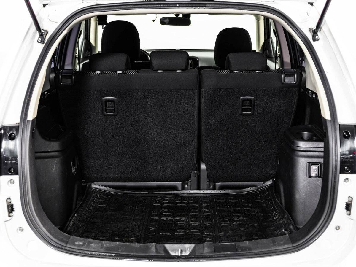 Купить Mitsubishi Outlander III Рестайлинг 3, 2018, 126 249 км, фото №24