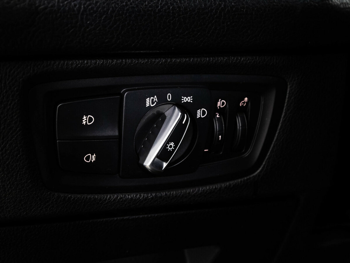 Купить BMW 1 серии 118i II (F20/F21) Рестайлинг 2, 2019, 91 086 км, фото №19