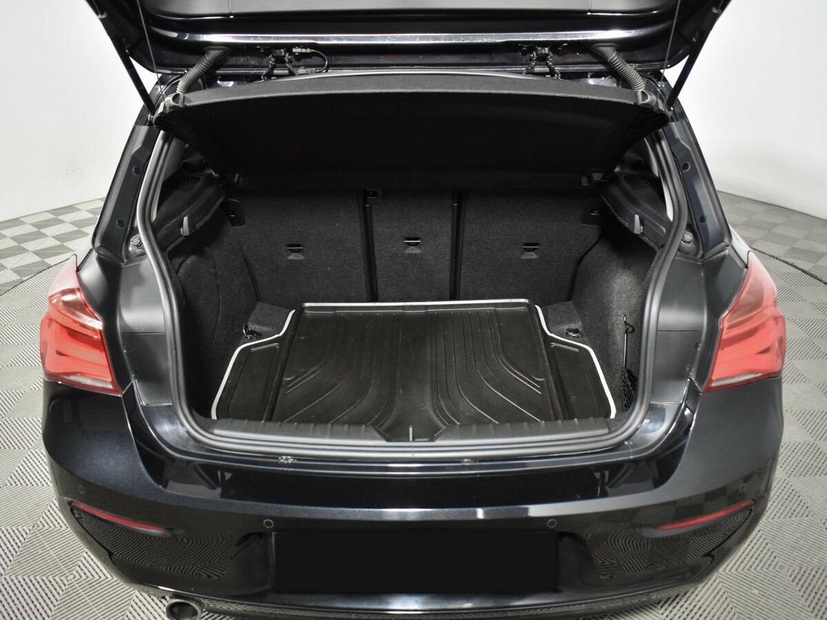 Купить BMW 1 серии 118i II (F20/F21) Рестайлинг 2, 2017, 64 080 км, фото №18