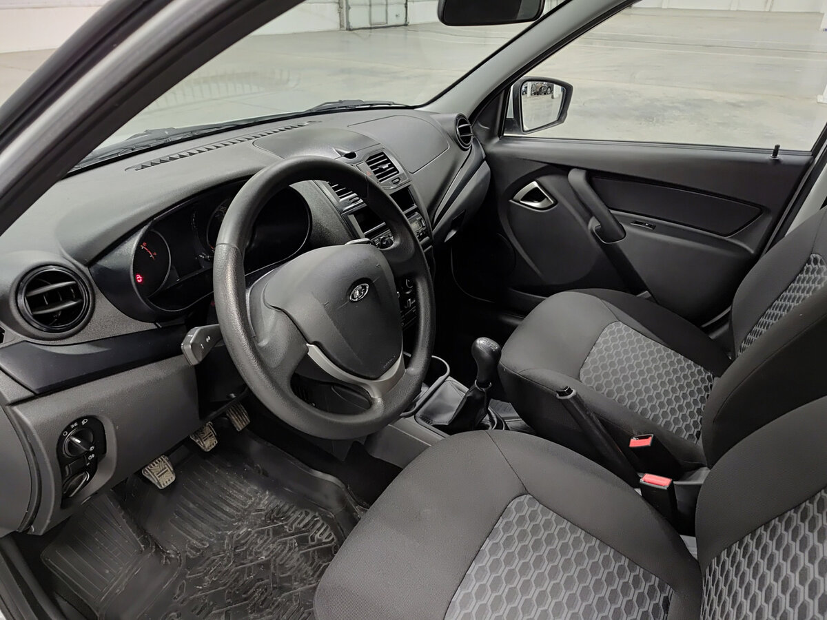 Купить Lada (ВАЗ) Granta I Рестайлинг, 2023, 60 140 км, фото №16