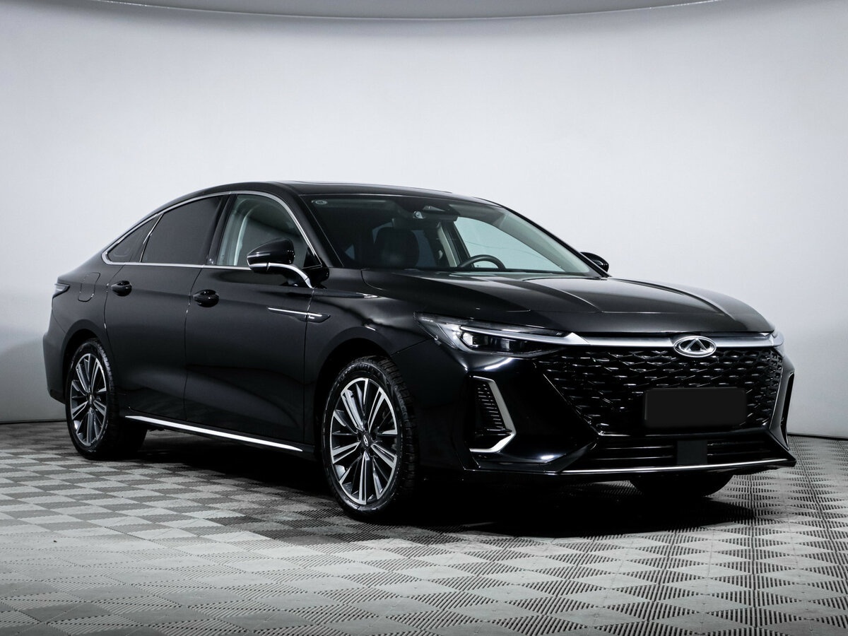 Chery Arrizo 8