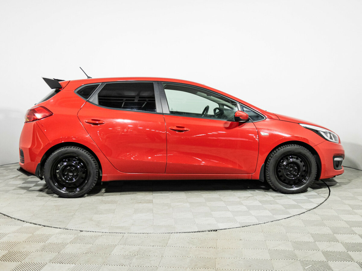 Купить Kia Ceed II Рестайлинг, 2016, 65 800 км, фото №4